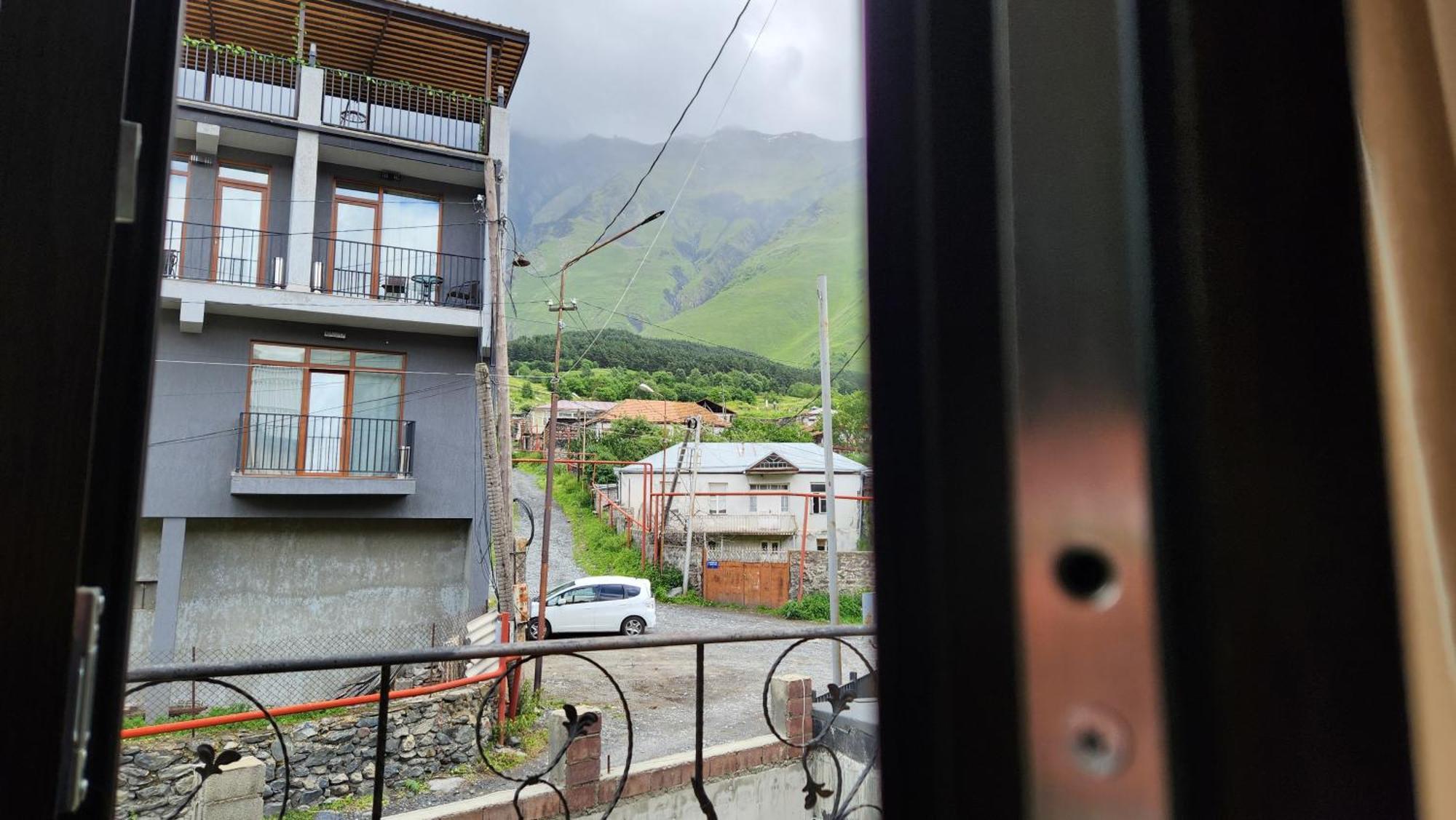Hotel Toliketi Stepantsminda Quarto foto