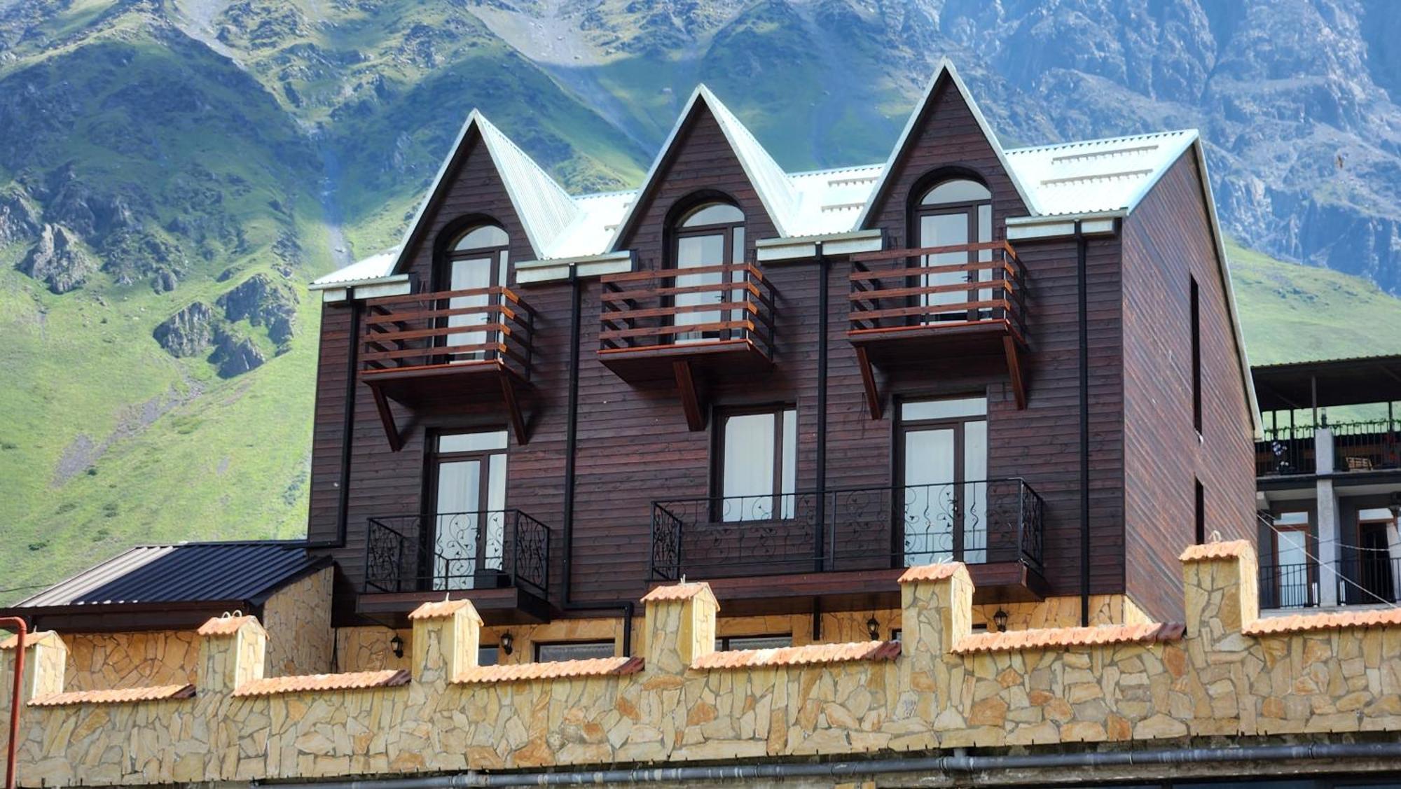 Hotel Toliketi Stepantsminda Exterior foto